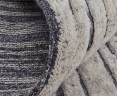 Broadfield T6037 2'x3' Area Rug