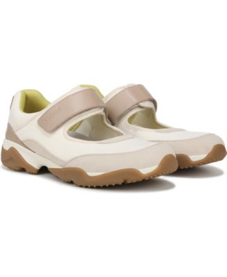 Womens Walk Slim Giselle Walking Shoes