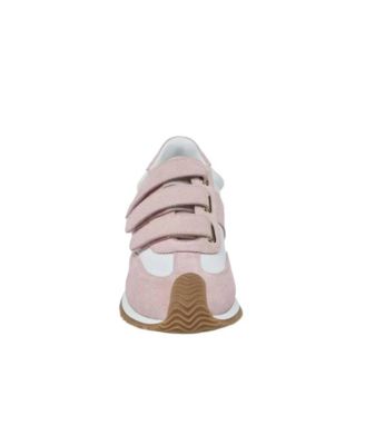 Lyla Sneaker