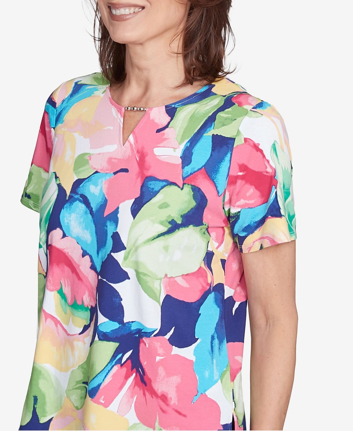Alfred Dunner Petite Tropical Leaf Split Beaded Neck Top In Multi