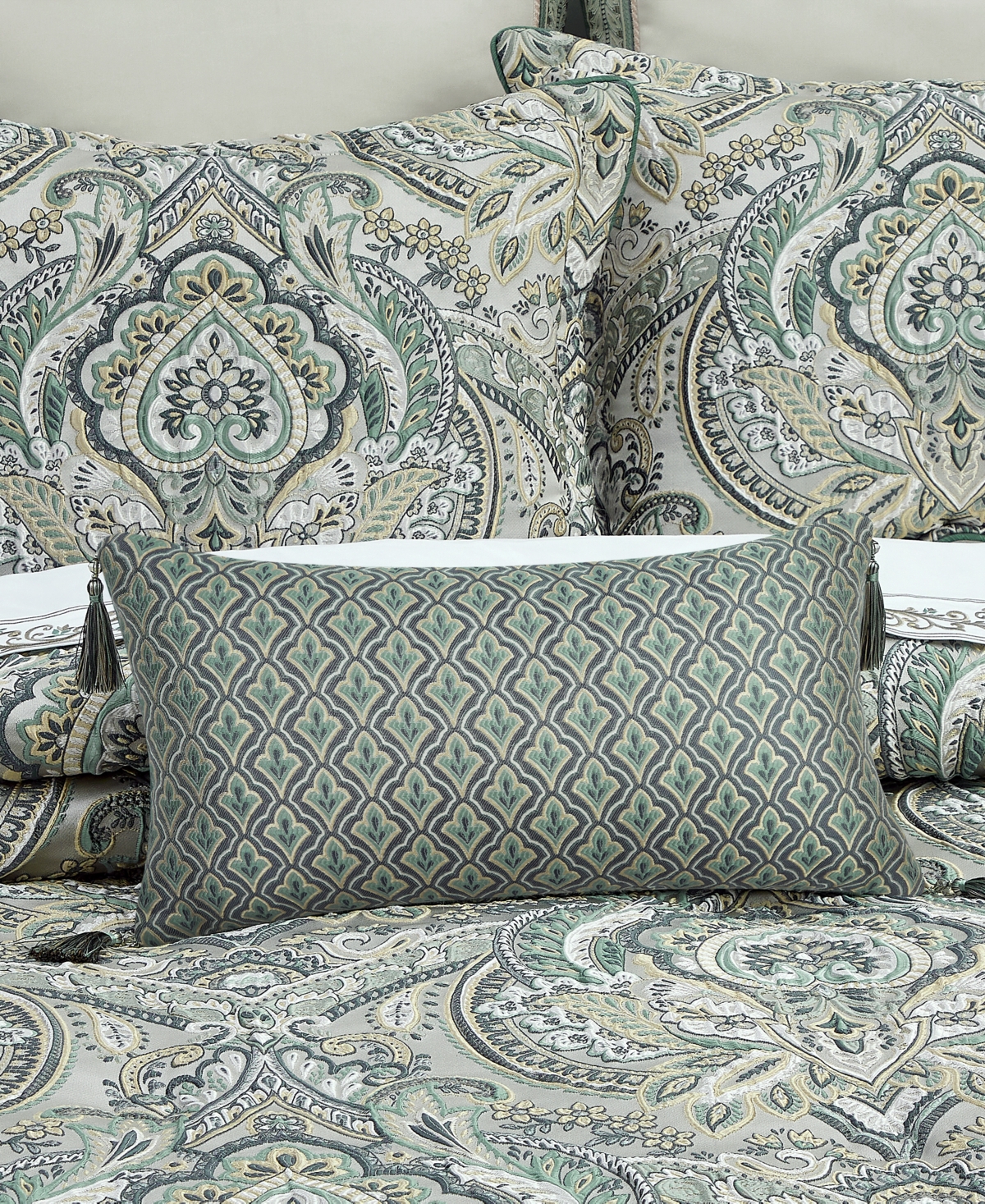 J Queen New York Nico Boudoir Decorative Pillow, 11" X 21" In Green