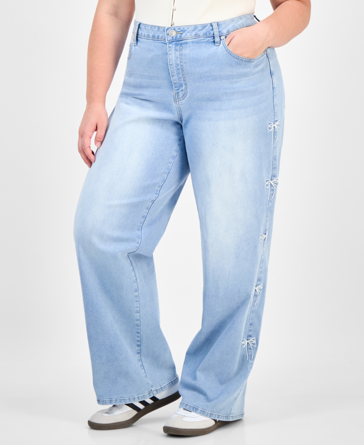 Madden Girl Trendy Plus Ultra 90's Bow-Detail Straight Jeans