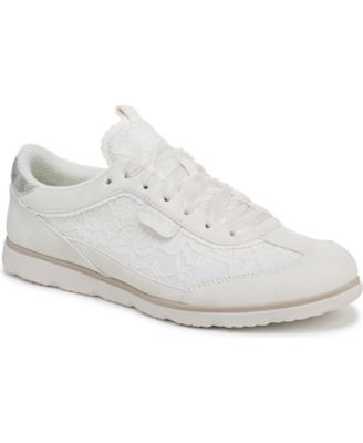 Women's Effortless Lace Up Court Sneakers