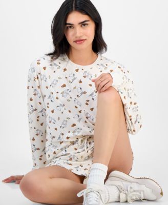 Juniors' Falling Leaves Snoopy Long-Sleeve Shirt