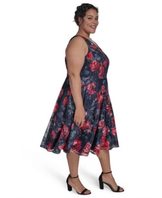 Plus Size Sleeveless Embroidered Fit & Flare Dress