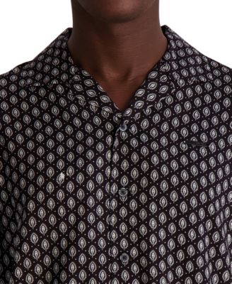 Men's Relaxed Fit Short Sleeve Medallion Print Button-Front Camp Shirt