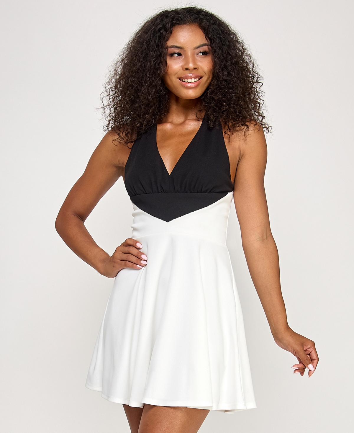 Juniors' Halter Fit & Flare Dress - Ivory/Black