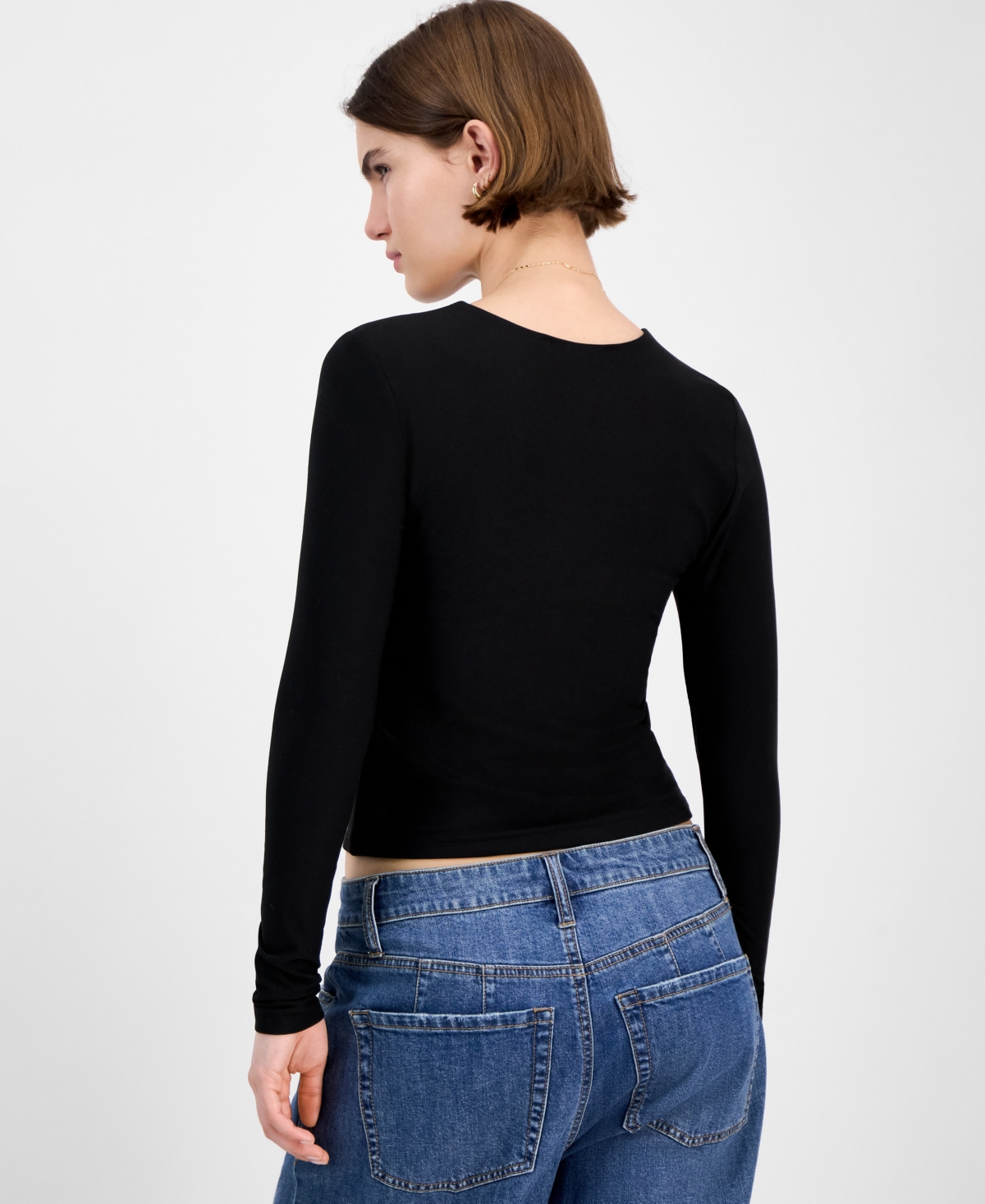 Hippie Rose Juniors' Crewneck Long-sleeve Top In Black