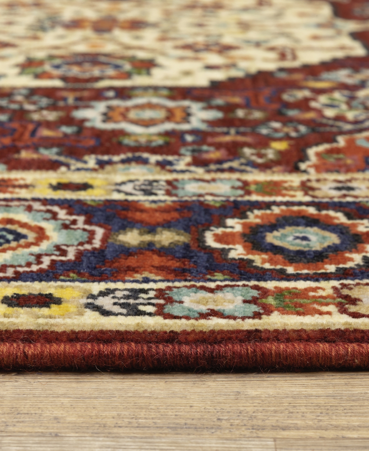 Oriental Weavers Lilihan 1802w Area Rug, 2' X 3' In Red