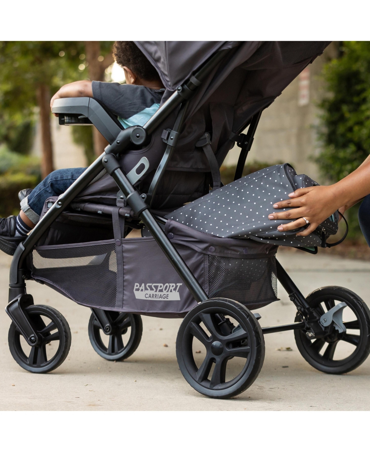 Baby Trend Passport Bassinet Stroller Travel System (Includes and Ez-Lift 35 Infant Car Seat)