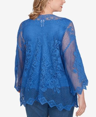 Plus Size Lined Medallion Crochet Top