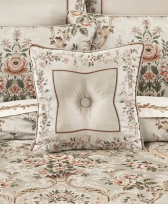 Pecora Square Decorative Pillow, 18" x 18"