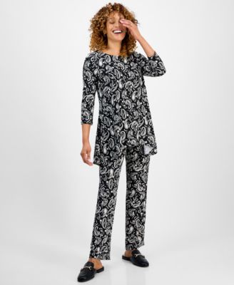 Women's Printed 3/4-Sleeve Swing Knit Top Exclusively at Macy's