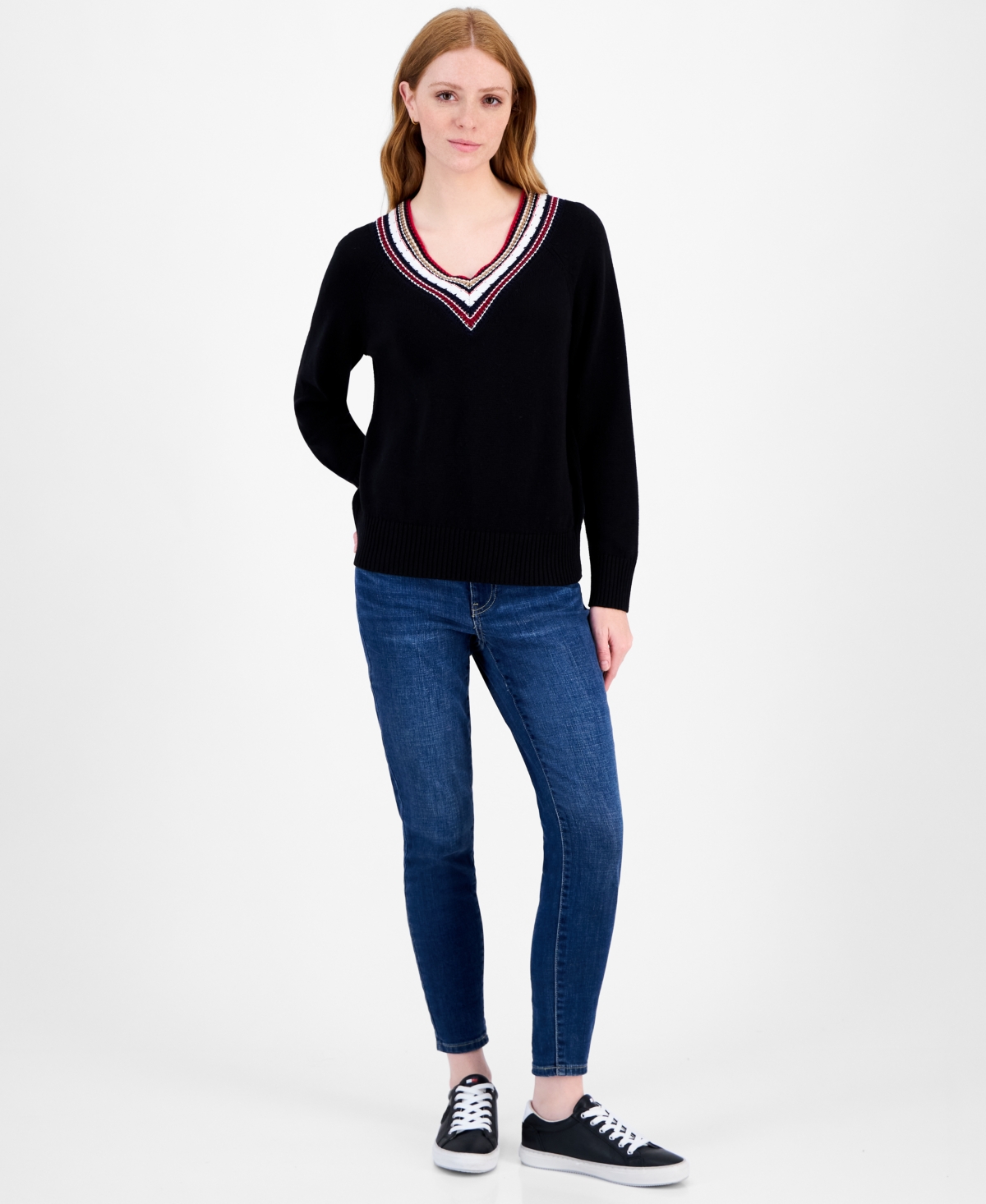 Tommy Hilfiger Women's Textured V Neck Sweater In Black