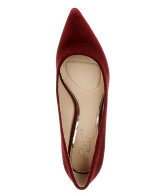 Women's Enola Velvet Pumps