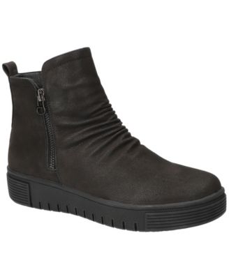 Easy Women's Street Estella Slip Resistant Ankle Boots