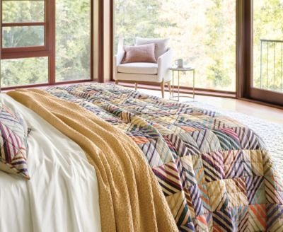 Pembrook DA2216 2'x3' Area Rug