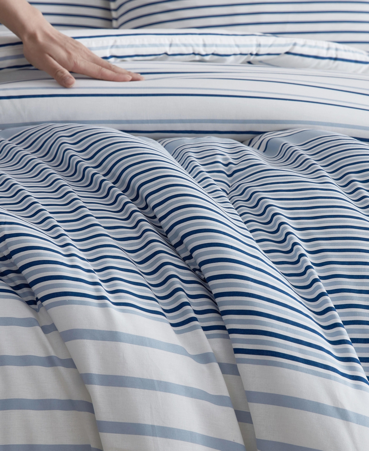 Eddie Bauer Cooper Stripe Cotton Reversible -Pc. Duvet Cover Set