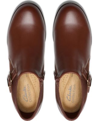Women's Emily2 Darcey Round Toe Shooties