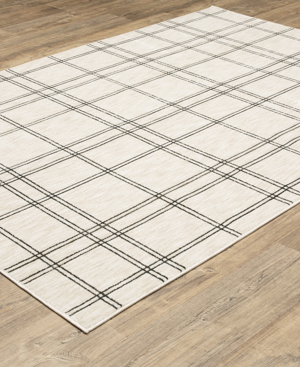 Oriental Weavers Hunter Hnt07 7'10"x10' Area Rug In Sand