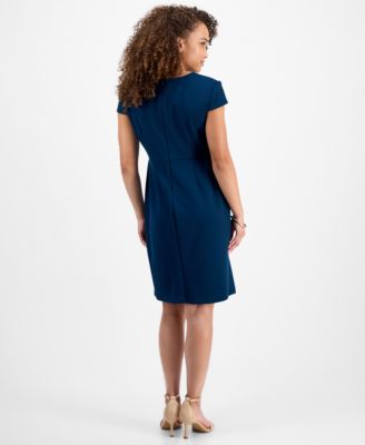 Petite Keyhole-Neck Short-Sleeve Dress