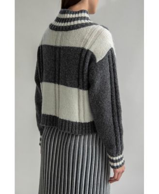 Women's Checkered V-Neck Sweater