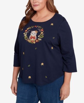 Plus Size Classic Owl Wreath Embroidered Top