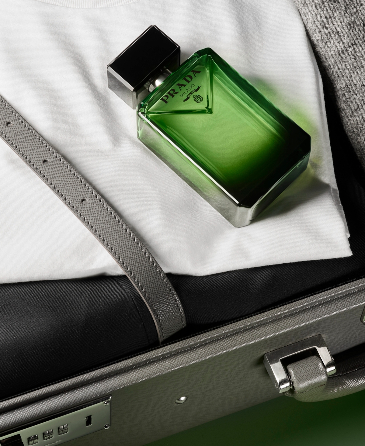 Prada Paradigme Eau De Parfum 100ml In Transparent