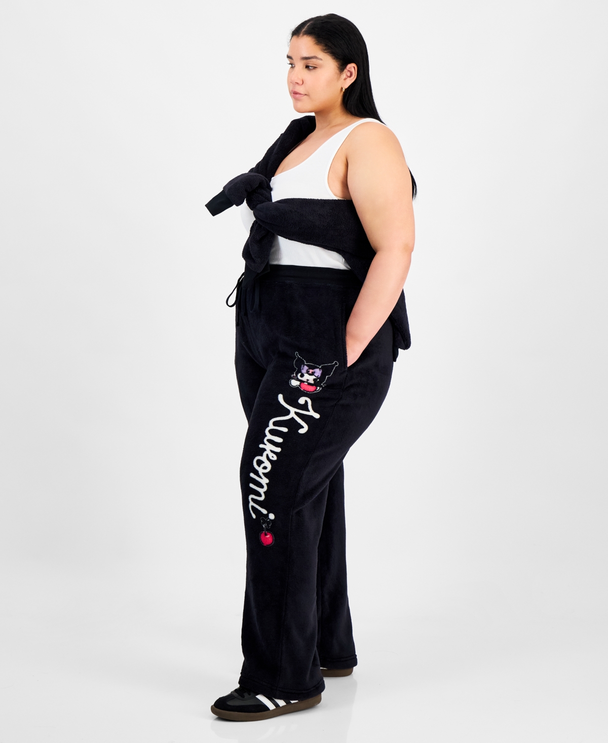 Love Tribe Trendy Plus Size Kuromi Fleece Drawstring Pants In Black