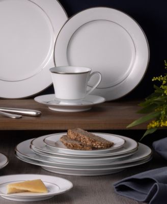 Spectrum 40-Piece Dinnerware Set, Service For 8