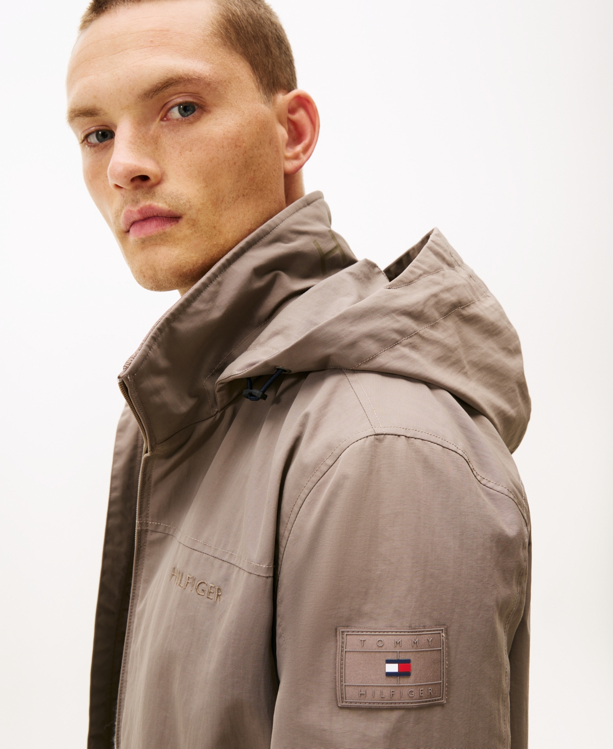 Tommy Hilfiger Men's Regatta Water Resistant Jacket In Brown