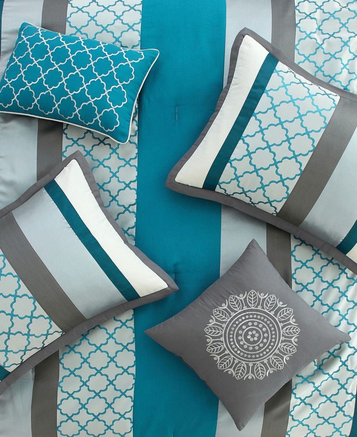 Stratford Park Avalon Geometric 16-pc. Comforter Set, King In Gray