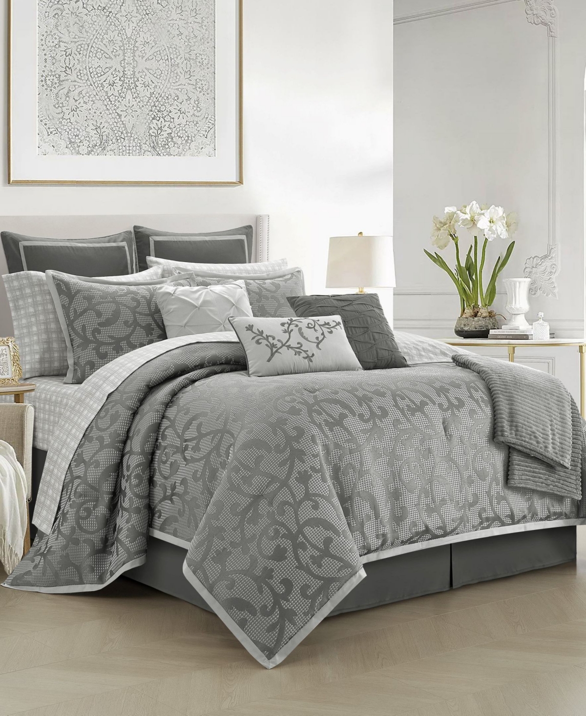 Stratford Park Johnella Paisley 14-pc. Comforter Set, California King In Gray