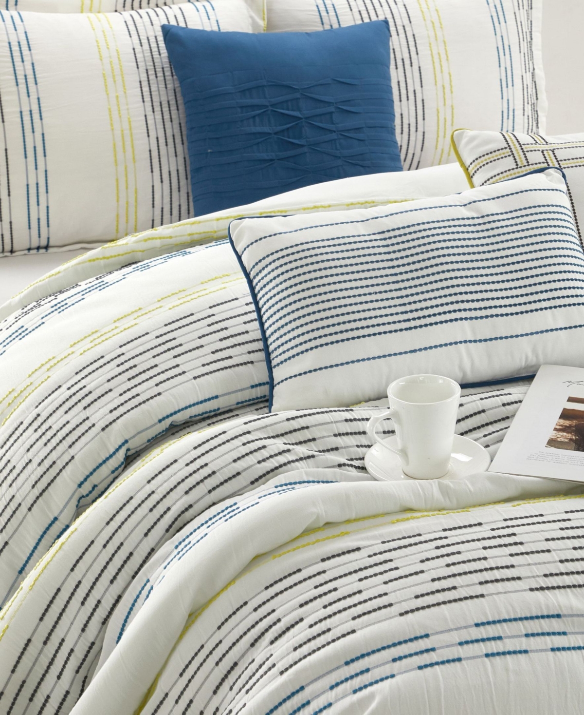 Stratford Park Merida Stripes 7-pc. Comforter Set, King In Multi