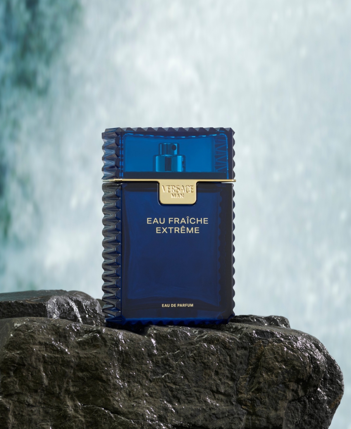 Versace Men's Eau Fraiche Extreme Eau de Parfum Spray