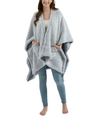 Cozy Sherpa Wrap, 50" x 60"