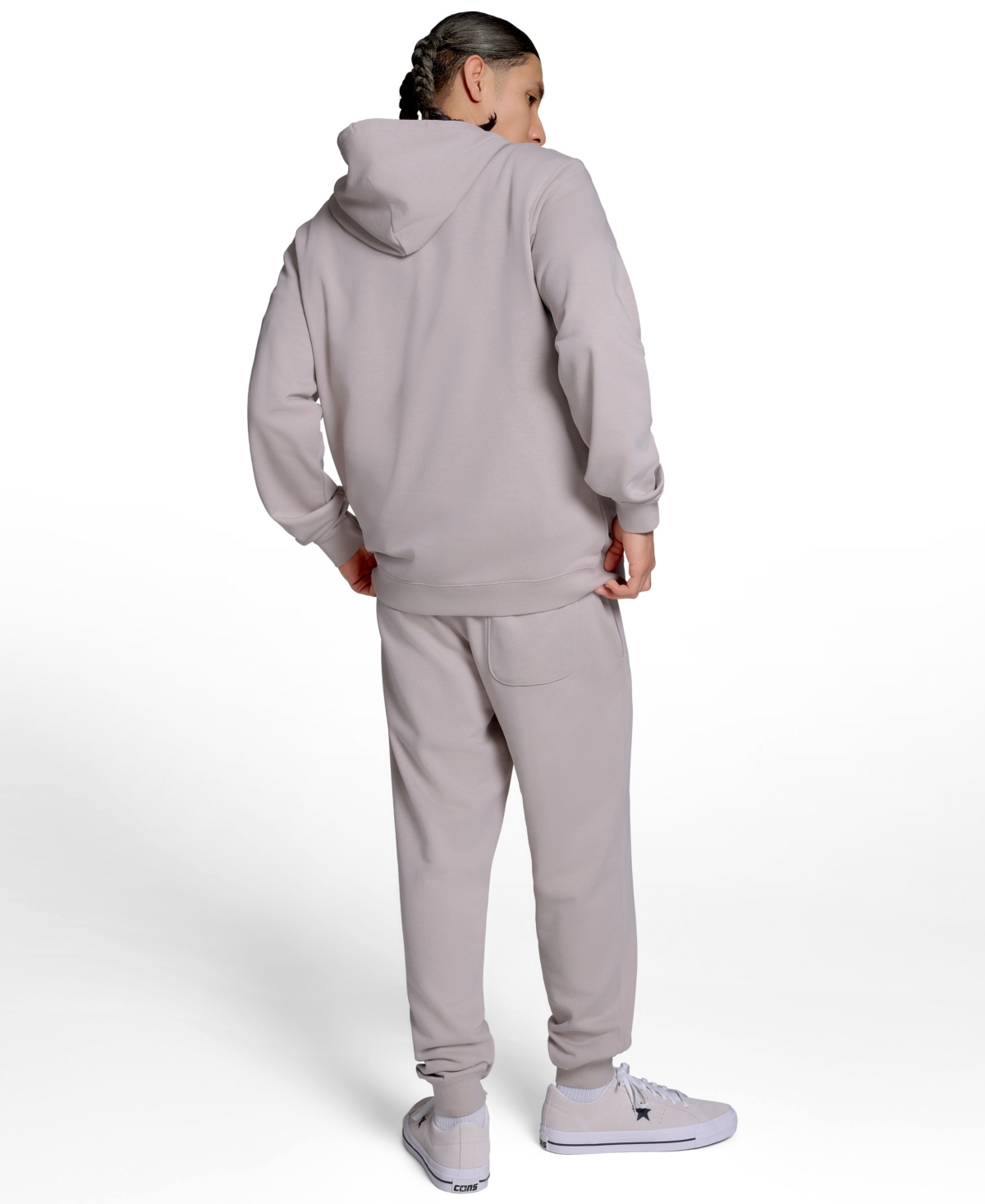 Converse Men's Standard Fit Long Sleeve Sweatshirt