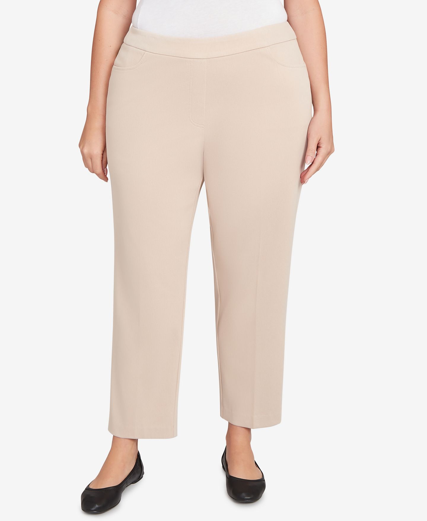 Женские брюки Alfred Dunner Plus Size Urban Legend Fitted Twill Pull On Short Length, цвет: Серо-бежевый — фото 1