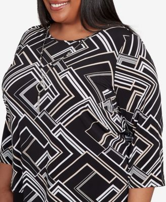 Plus Size As Usual Geometric Textured Top with Necklace