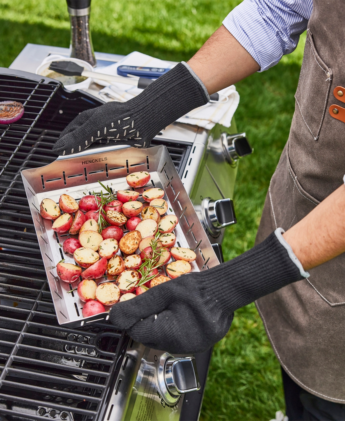 Henckels Bbq Grill Gloves, Set Of 2 In Black