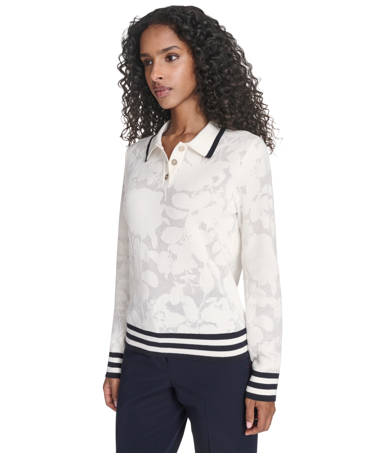 Tommy Hilfiger Women's Jacquard Long Sleeve Floral Sweater In White