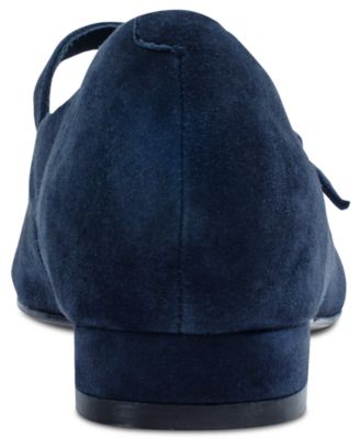 Women's Taren Total Motion Pointy Toe Dress Flats