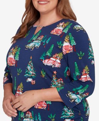 Plus Size Classic Christmas Tree Print Beaded Keyhole Neck Top