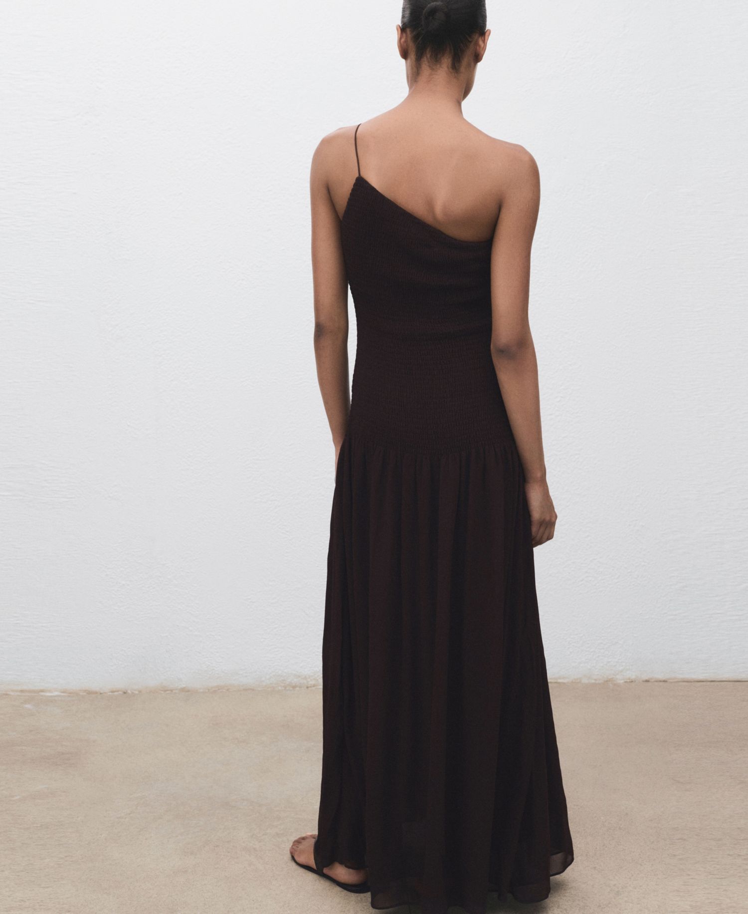 Women's Gathered Body Asymmetrical Dress