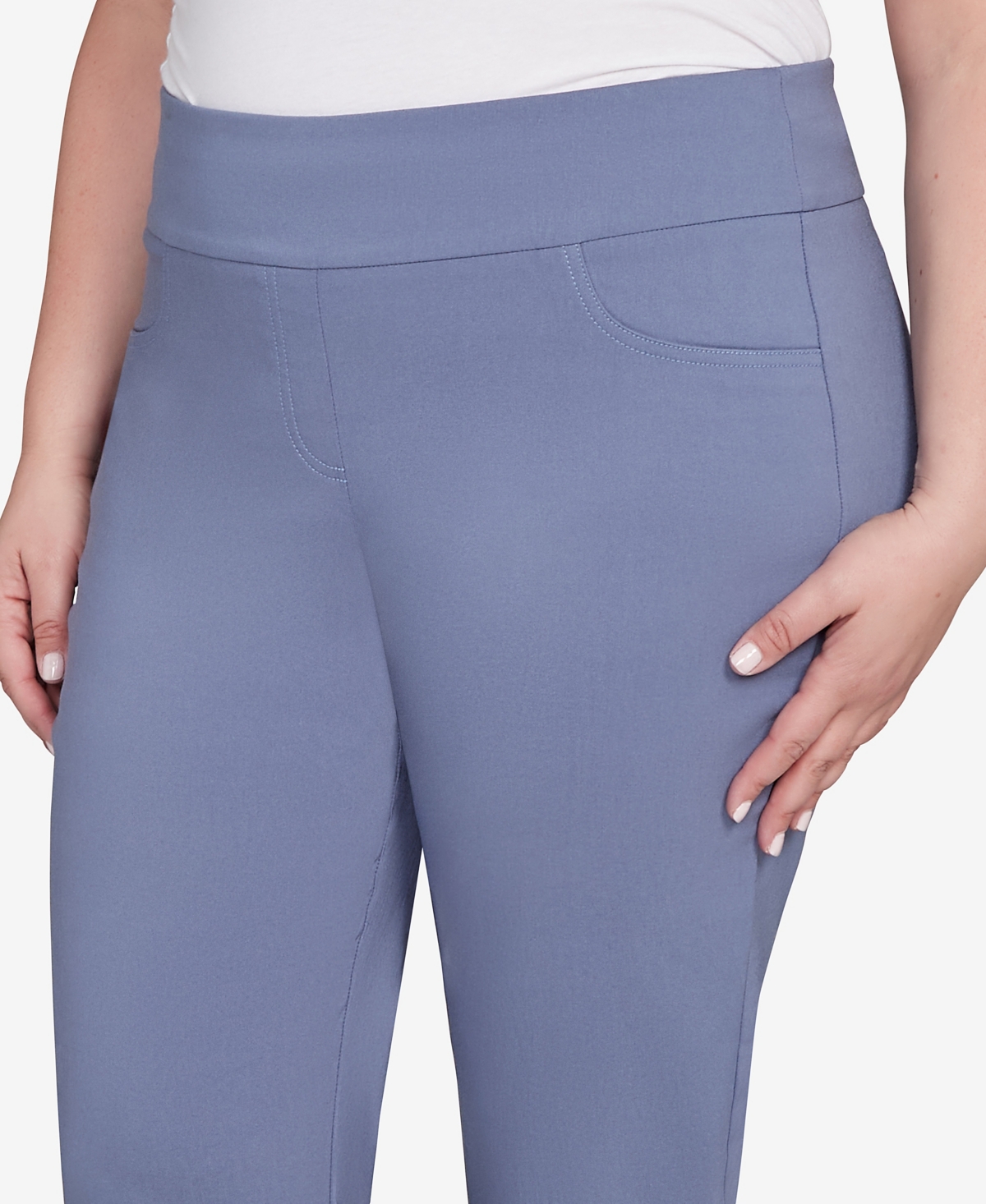 Hearts Of Palm Plus Size Solid Tech Stretch Capri Pants In Blue
