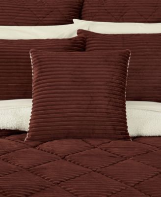 Everett Soft Decorative Pillow, 20" x 20"