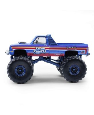 1/64 1982 GMC Sierra 2500,Kings of Crunch Series 16