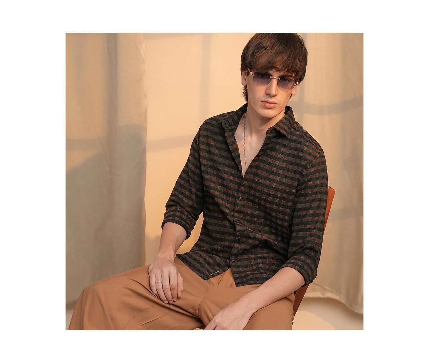 Мужская рубашка Cahoot Campus Sutra Chocolate Brown & Charcoal Black Gingham, цвет: Коричневый — фото 4