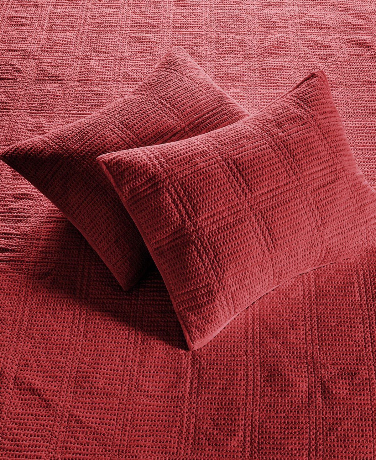 Levtex Cloud Waffle Textured 3-pc. Quilt Set, King/california King In Red