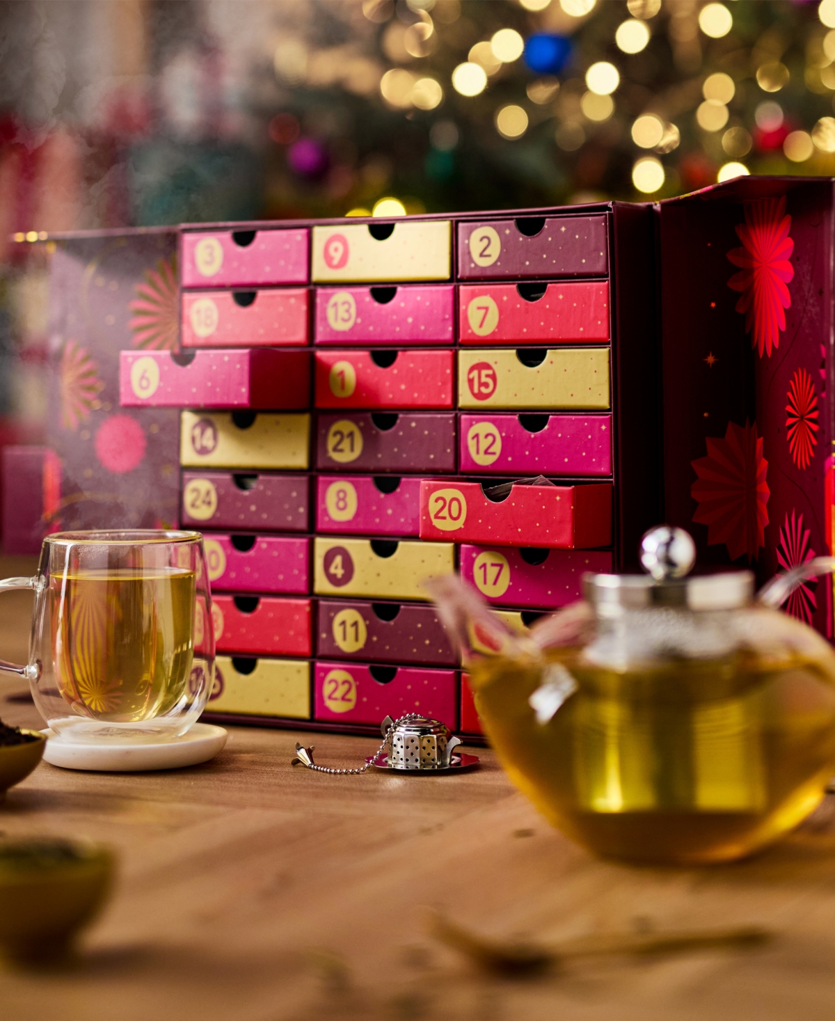 Whittard of Chelsea Loose Leaf Tea Advent Calendar including Tea Party Infuser, 113 Servings